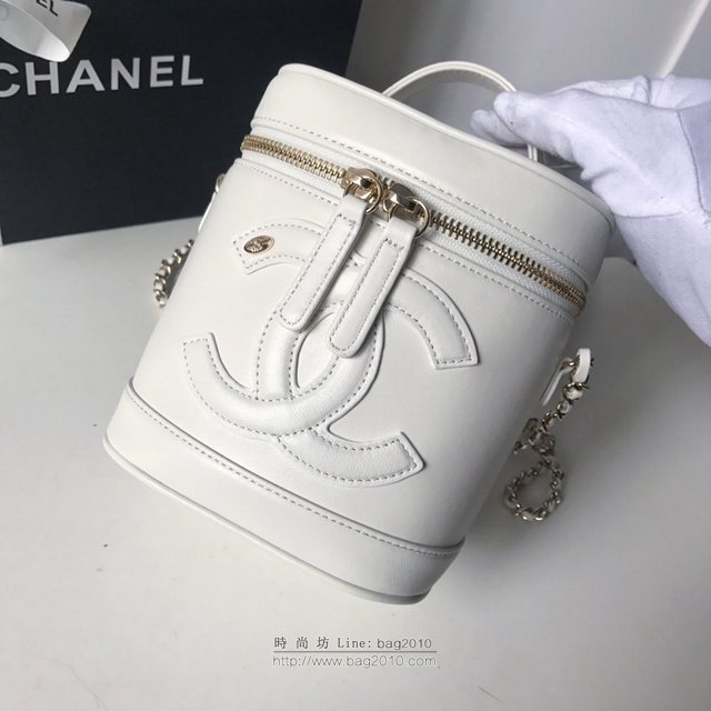 Chanel女包 AS0323 2019 vintage早春新款 香奈兒大雙C手提水桶化妝包 香奈爾鏈條女挎包  djc2827